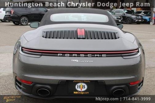 2021 Porsche 911 Carrera