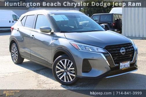 2023 Nissan Kicks SV