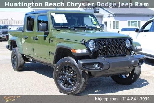 2022 Jeep Gladiator Sport