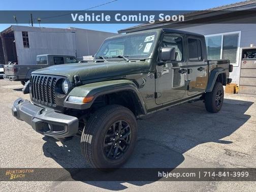 2022 Jeep Gladiator Sport