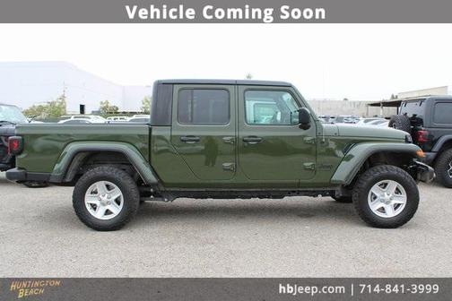 2023 Jeep Gladiator Sport