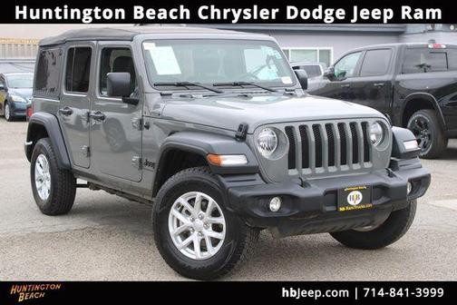 Sting Gray Clearcoat 2023 Jeep Wrangler Sport