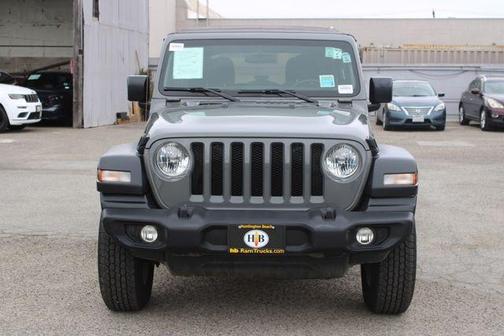 Sting Gray Clearcoat 2023 Jeep Wrangler Sport