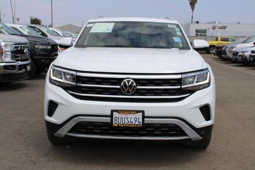 Pure White 2021 Volkswagen Atlas Cross Sport 2.0T SE w/Technology