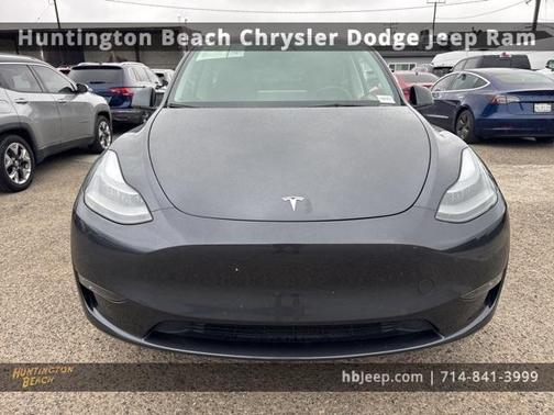 2024 Tesla Model Y Long Range
