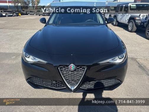 2021 Alfa Romeo Giulia Base