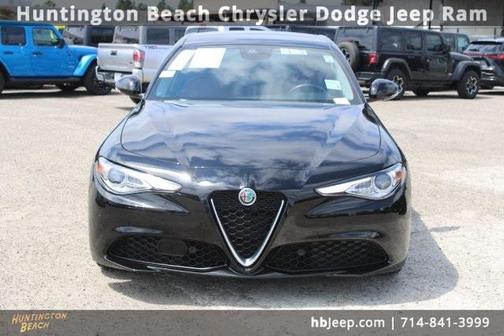 2021 Alfa Romeo Giulia Base