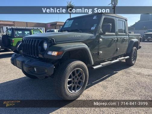 2021 Jeep Gladiator Sport
