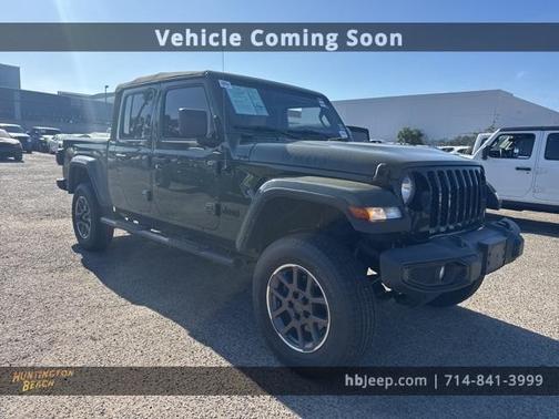 2021 Jeep Gladiator Sport