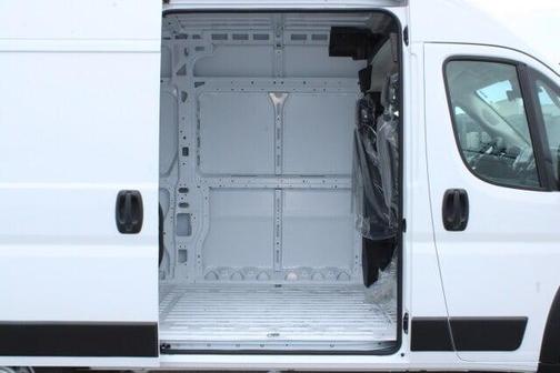 2025 RAM ProMaster 1500 Base