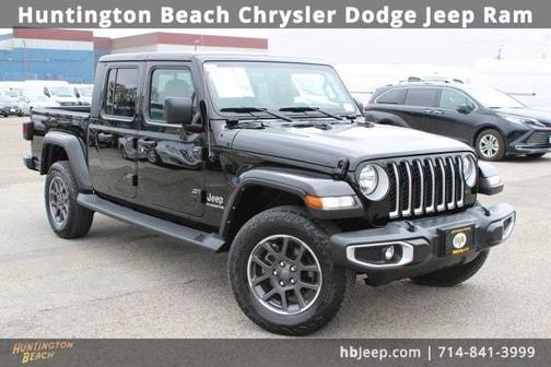 2022 Jeep Gladiator Overland