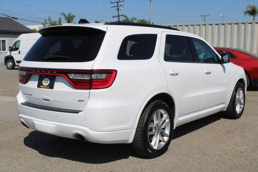White Knuckle Clearcoat 2024 Dodge Durango GT