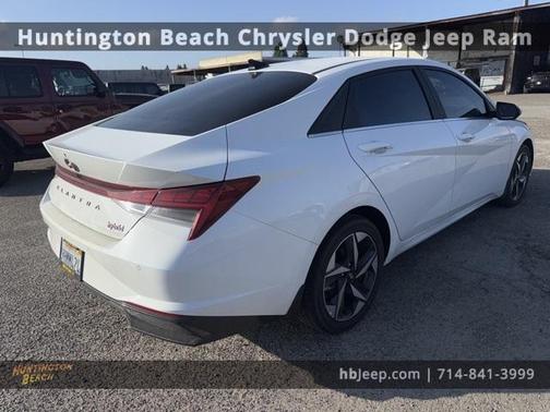 2023 Hyundai ELANTRA HEV Limited