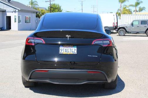 2024 Tesla Model Y Long Range
