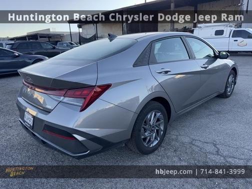 2024 Hyundai ELANTRA HEV Blue