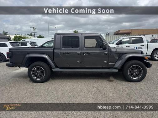 2021 Jeep Gladiator Overland