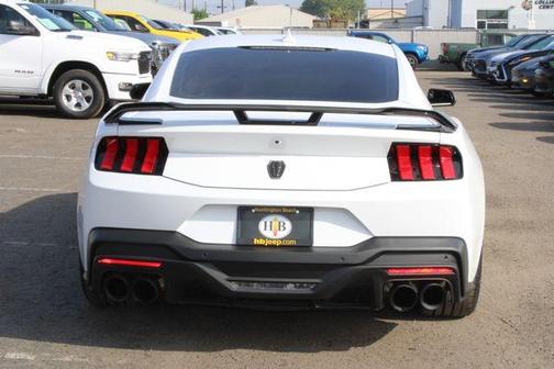 2025 Ford Mustang Dark Horse