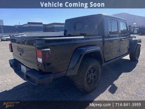 2022 Jeep Gladiator Sport