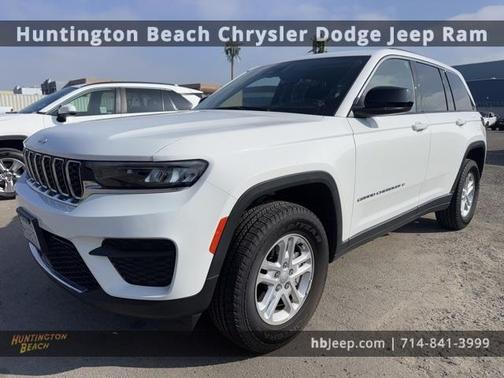 2023 Jeep Grand Cherokee Laredo