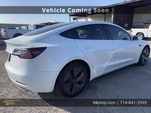 2020 Tesla Model 3 Standard Range Plus
