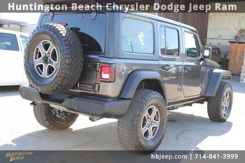 2022 Jeep Wrangler Unlimited Sport