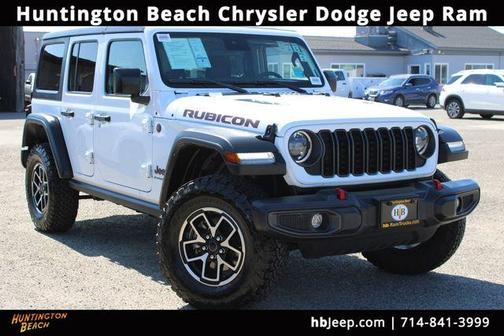 Bright White Clearcoat 2024 Jeep Wrangler Rubicon