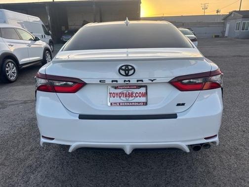 2023 Toyota Camry SE