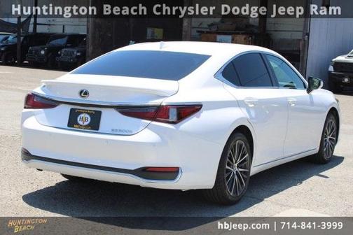2024 Lexus ES 300h 300H