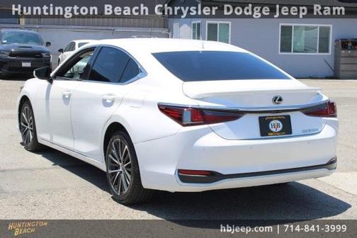 2024 Lexus ES 300h 300H