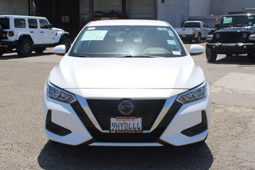 Aspen White 2023 Nissan Sentra SV