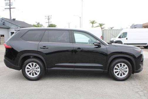 Midnight Black Metallic 2024 Toyota Grand Highlander XLE
