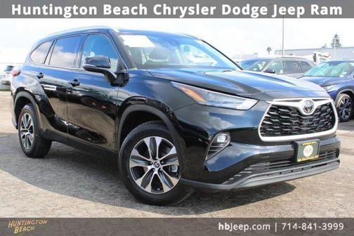 2022 Toyota Highlander XLE