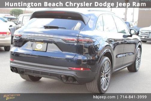 2022 Porsche Cayenne Platinum Edition