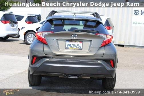 2021 Toyota C-HR XLE