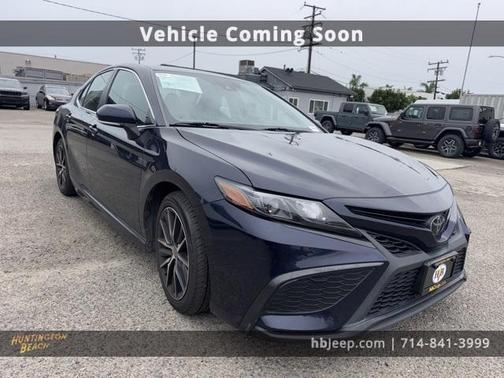 2022 Toyota Camry SE