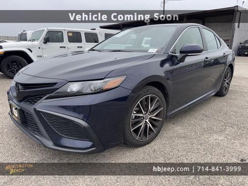 2022 Toyota Camry SE