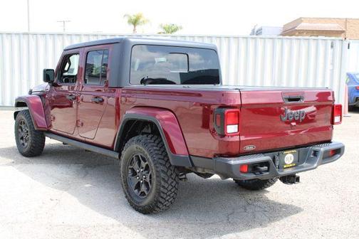 Snazzberry Pearlcoat 2021 Jeep Gladiator Sport