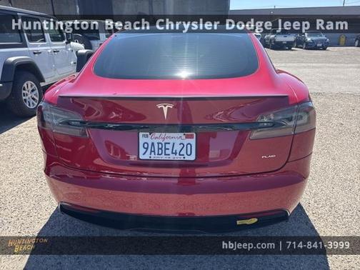 2022 Tesla Model S Plaid
