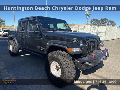 2023 Jeep Gladiator Overland