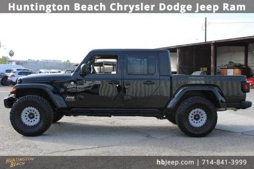 2023 Jeep Gladiator Overland