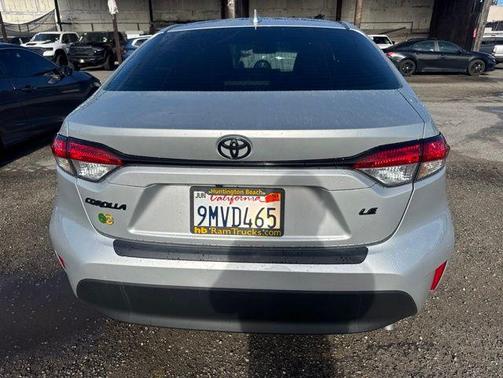 Classic Silver Metallic 2024 Toyota Corolla LE