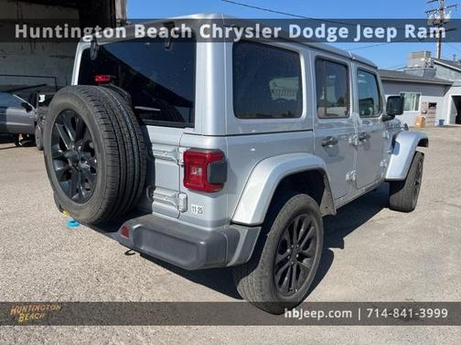 2024 Jeep Wrangler 4xe Sahara