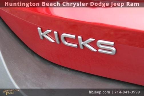 2025 Nissan Kicks SV