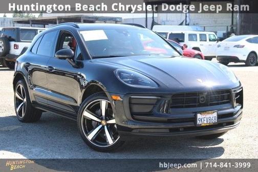 2024 Porsche Macan Base