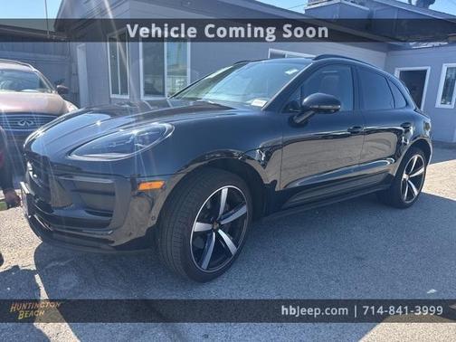 2024 Porsche Macan Base