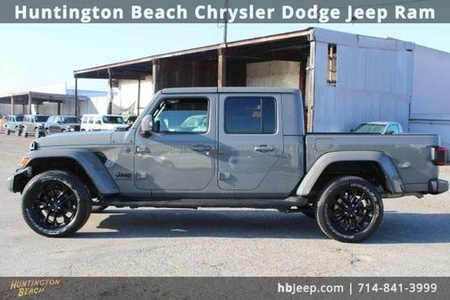 2022 Jeep Gladiator Overland