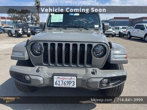 2022 Jeep Gladiator Overland