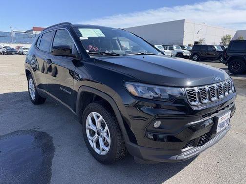 2025 Jeep Compass Latitude
