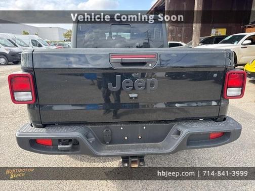 2021 Jeep Gladiator Sport
