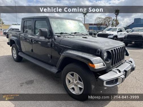 2021 Jeep Gladiator Sport